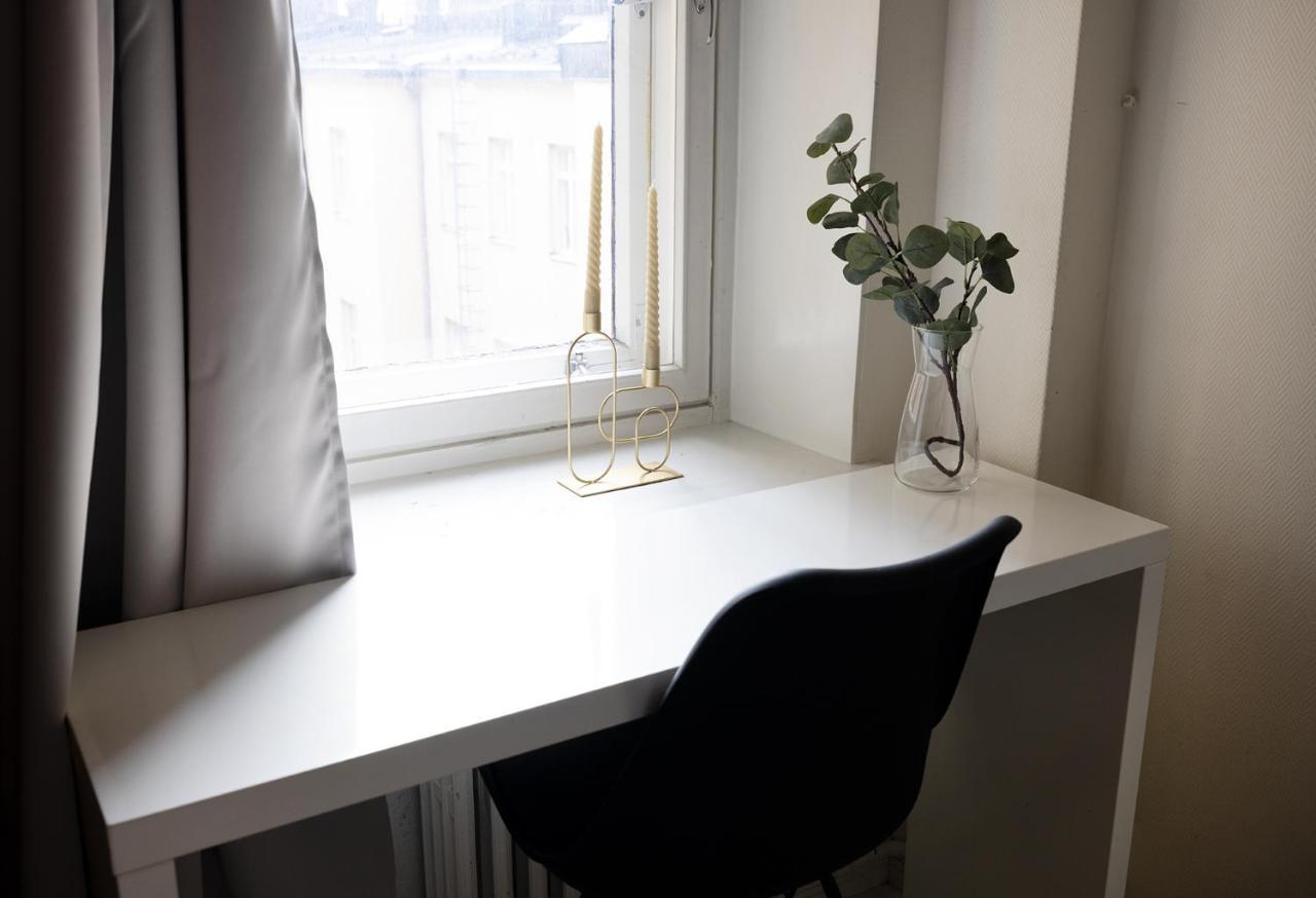 2Ndhomes City Center 2Br Apartment With Balcony And Sauna By Kaisaniemi Park Helsinki Exterior foto